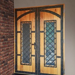 Luxusné kované dvere kombinované drevom